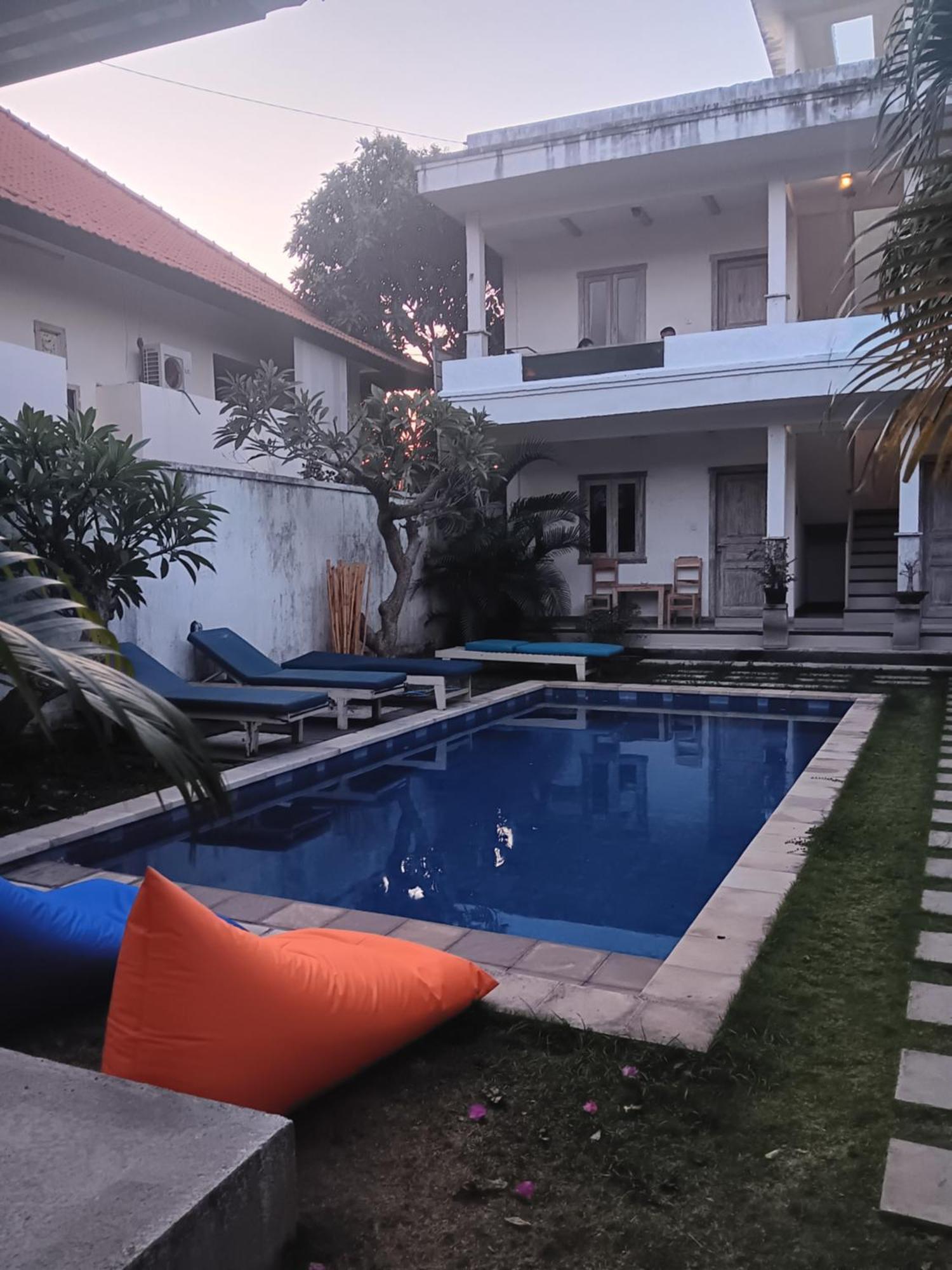 Adore Guesthouse 아메드 외부 사진